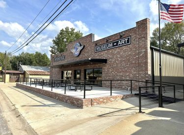 Stainless steel cable handrails for the new motorcycle museum